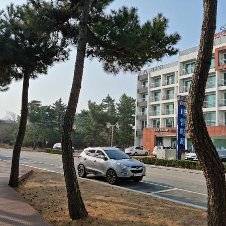 Pine Beach Yangyang Εξωτερικό φωτογραφία