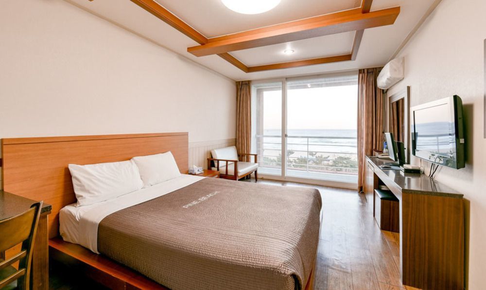Pine Beach Yangyang Εξωτερικό φωτογραφία