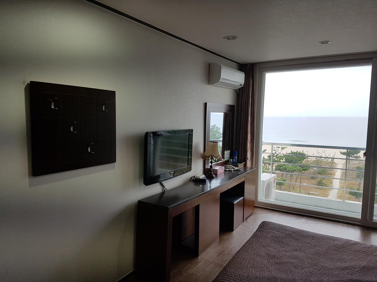 Pine Beach Yangyang Εξωτερικό φωτογραφία