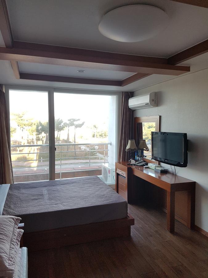 Pine Beach Yangyang Εξωτερικό φωτογραφία