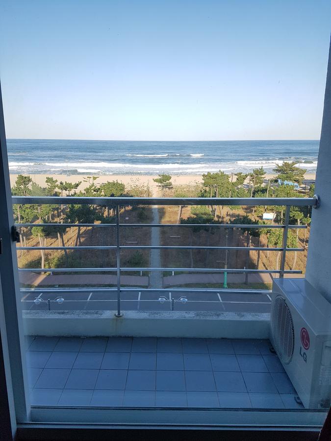 Pine Beach Yangyang Εξωτερικό φωτογραφία