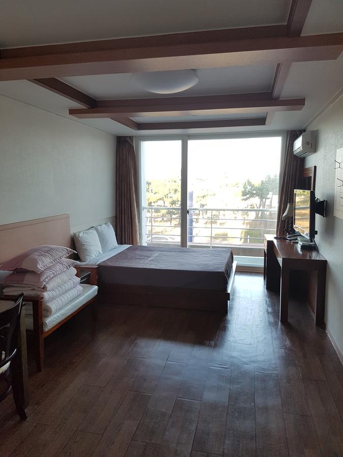 Pine Beach Yangyang Εξωτερικό φωτογραφία
