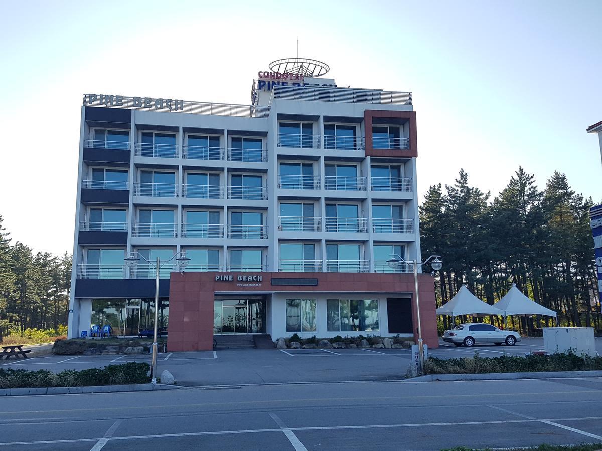 Pine Beach Yangyang Εξωτερικό φωτογραφία